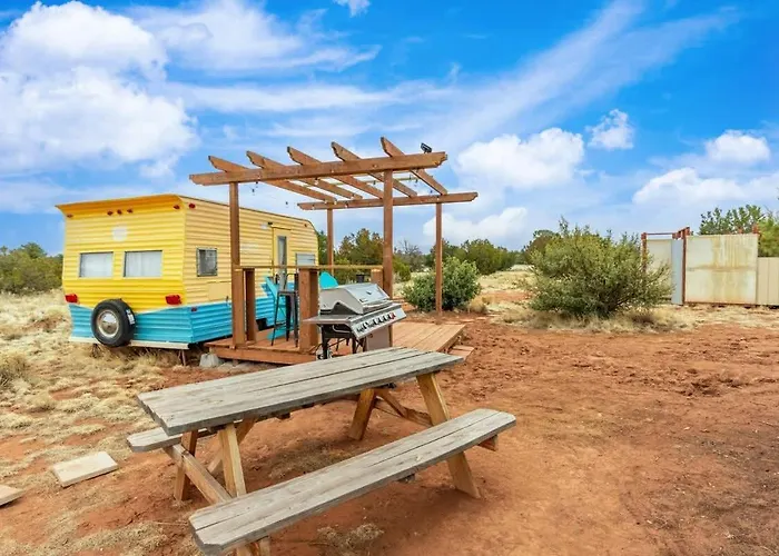 Grand Canyon Stargazing Camper Holiday home Williams
